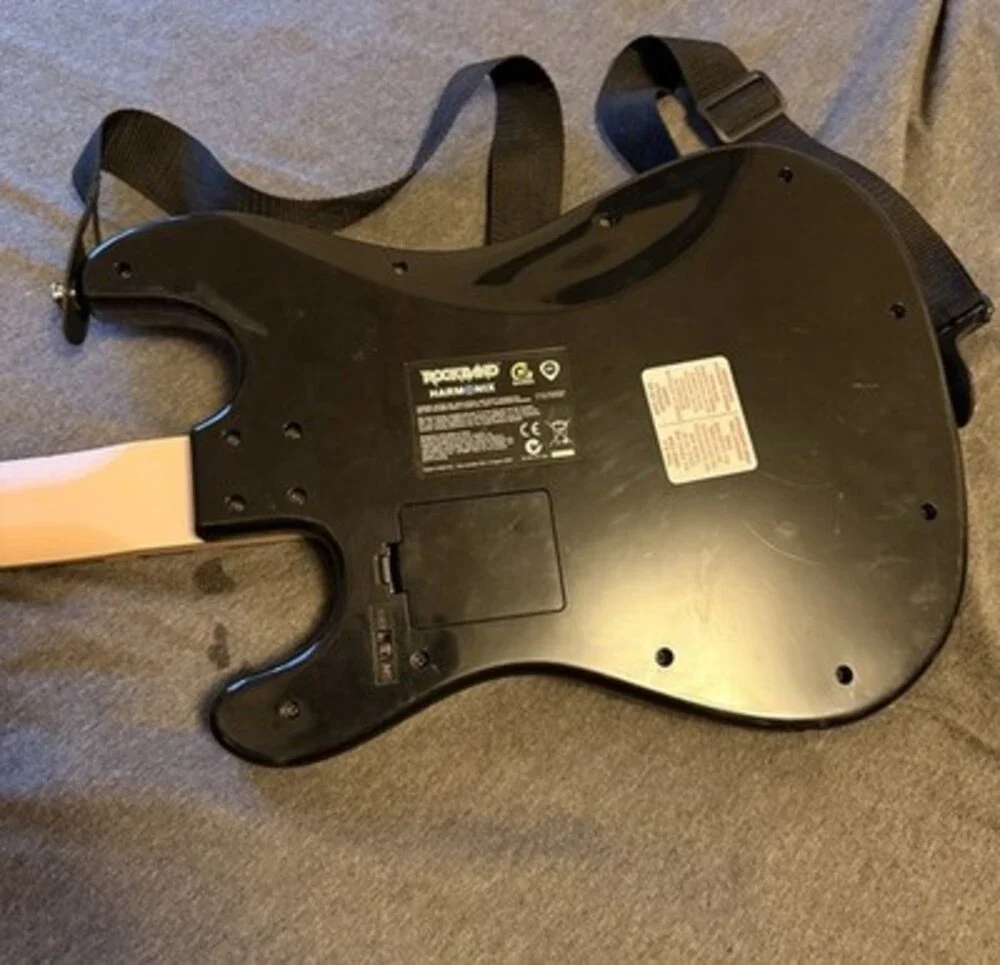 PLAYSTATION 3 PS3 FENDER STRATOCASTER WIRELESS ROCK BAND GUITAR NoDongle TESTED